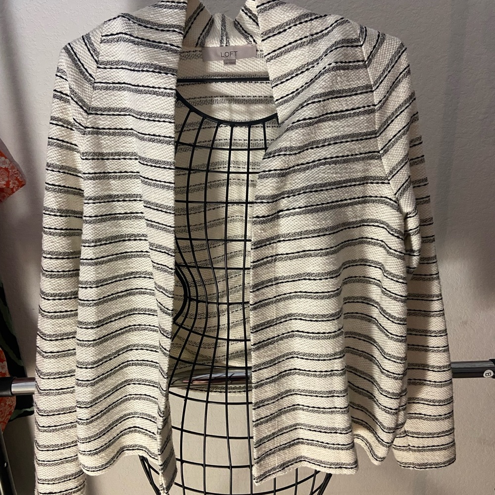 Ann Taylor LOFT stripe blazer size M